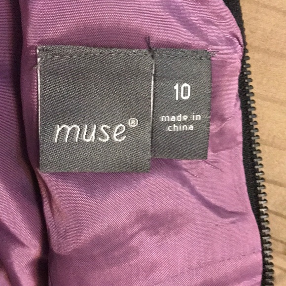 Little black dress - Picture 5 of 6